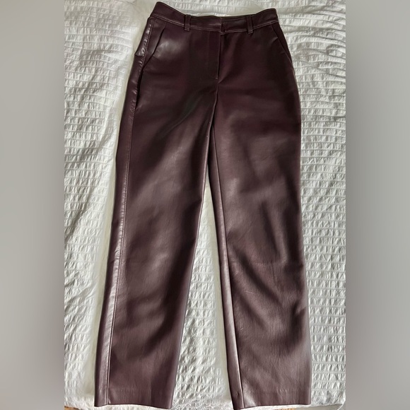 Aritzia Babaton Command Vegan Leather Pant - Size 4 - Full length - Burgundy - Picture 3 of 8